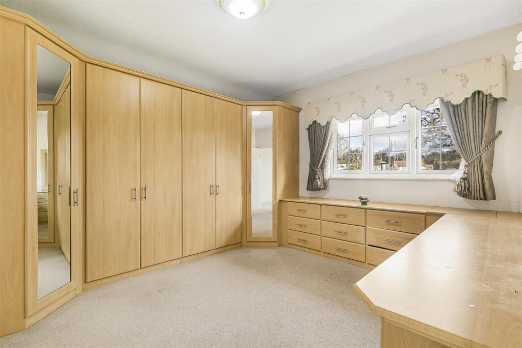 Additional image 14 of Mymms Drive, Brookmans Park, Hatfield