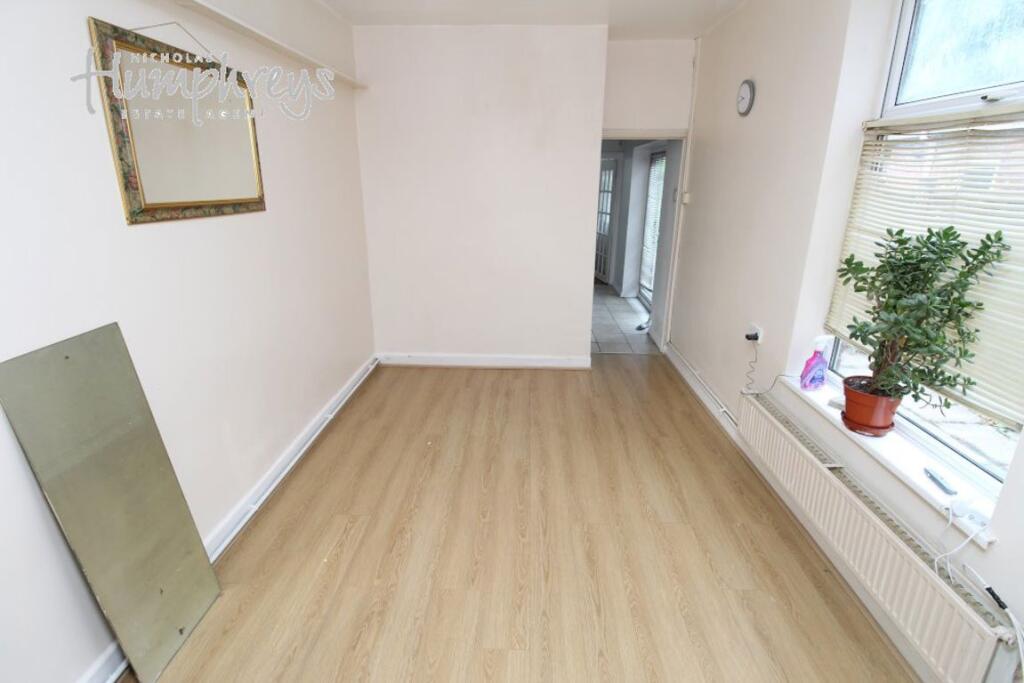 Additional image 8 of Poplar Avenue B17