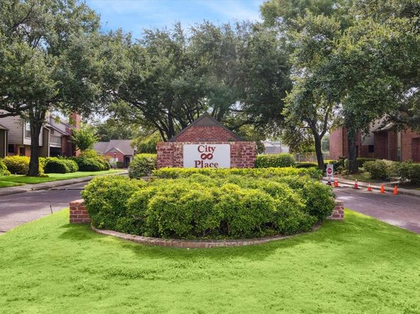 7447 Cambridge St APT 15, Houston, TX 77054