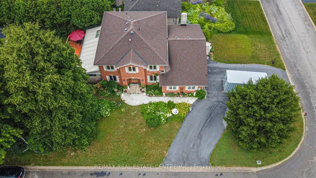 Additional image 26 of 310 Cavendish Dr