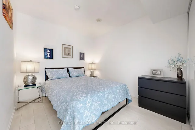 Additional image 18 of 68 Shuter St Unit 701