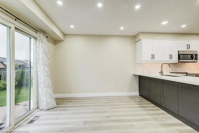 Additional image 12 of 59 Highgate Rd