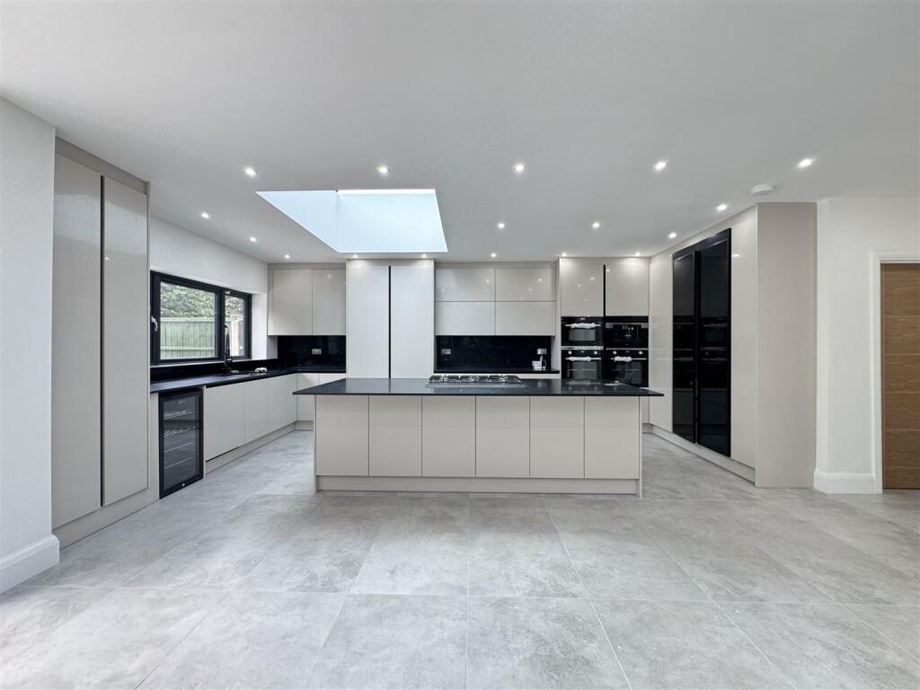 Additional image 61 of Englestede Close, Handsworth Wood. Birmingham