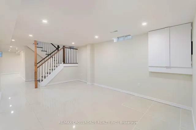 Additional image 25 of 17 Brownridge Cres