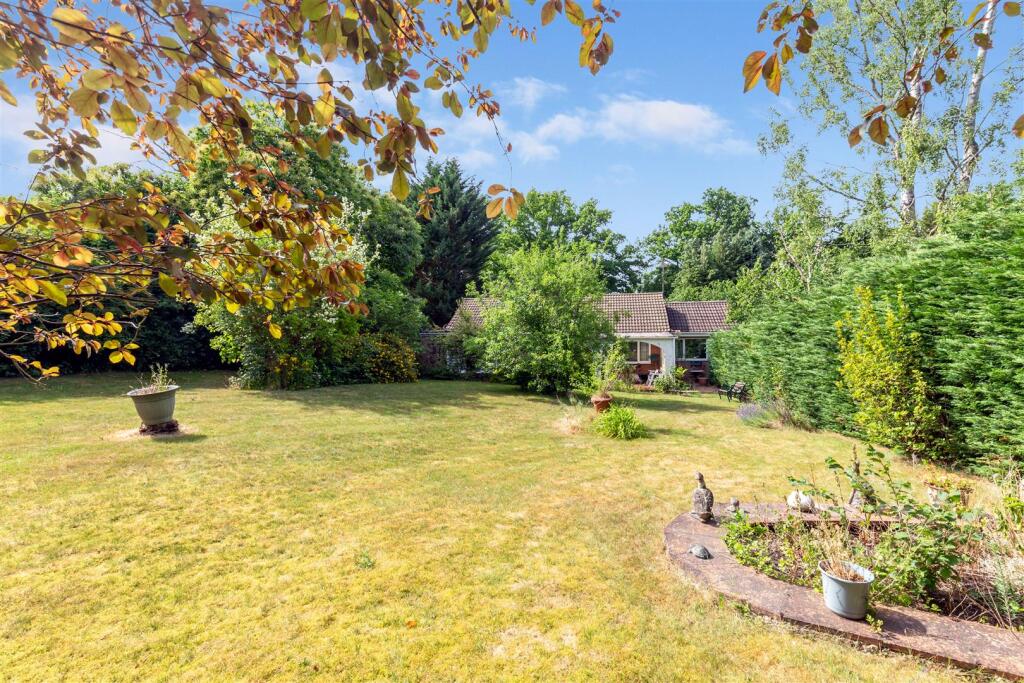 Additional image 22 of Broom Hill, Welwyn