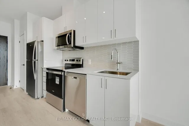 Additional image 23 of 2782 Barton St Unit 803