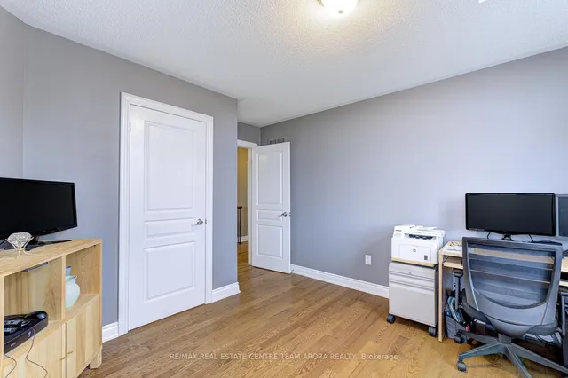 Additional image 31 of 45 Maybeck Dr