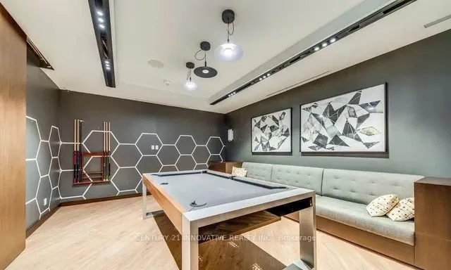 Additional image 9 of 2 Sonic Way Unit 2003