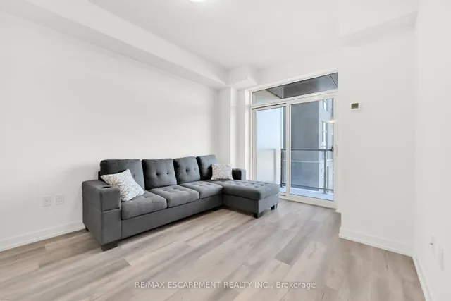 Additional image 20 of 470 Dundas St Unit 416