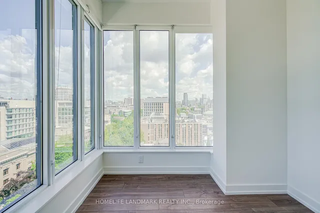 Additional image 18 of 203 College St Unit 1204