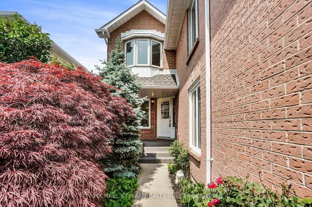 Additional image 5 of 14 Pompano Crt