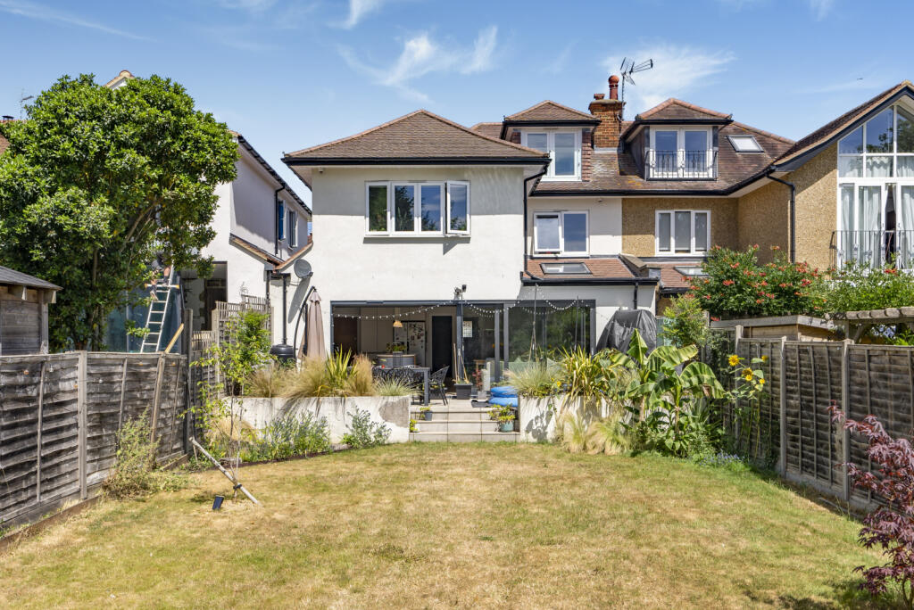 Additional image 18 of Kingshill Avenue, St. Albans, Hertfordshire, AL4