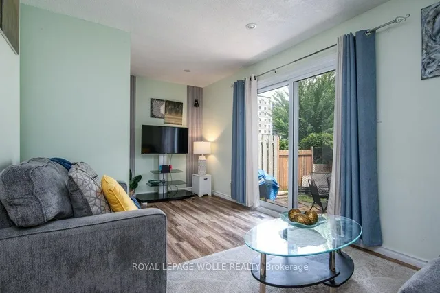 Additional image 11 of 634 Strasburg Rd Unit 3