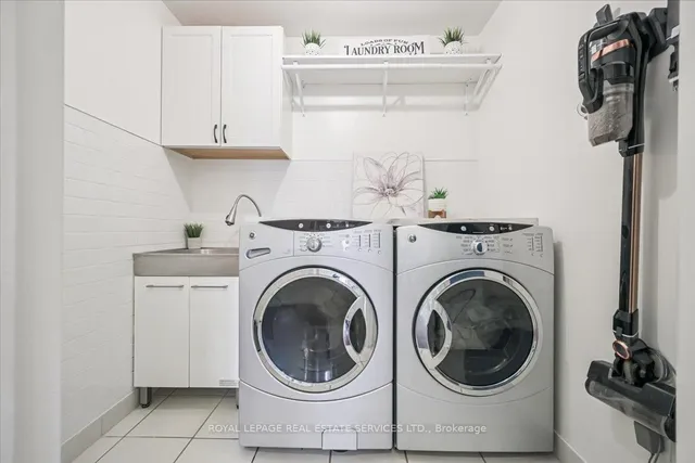 房产图片 29 - 3187 Cotter Rd