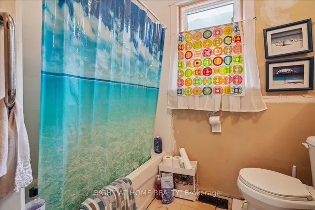 Additional image 21 of 223 BROADWAY Ave