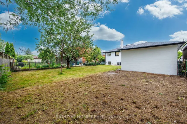 Additional image 38 of 53 Lawnside Dr