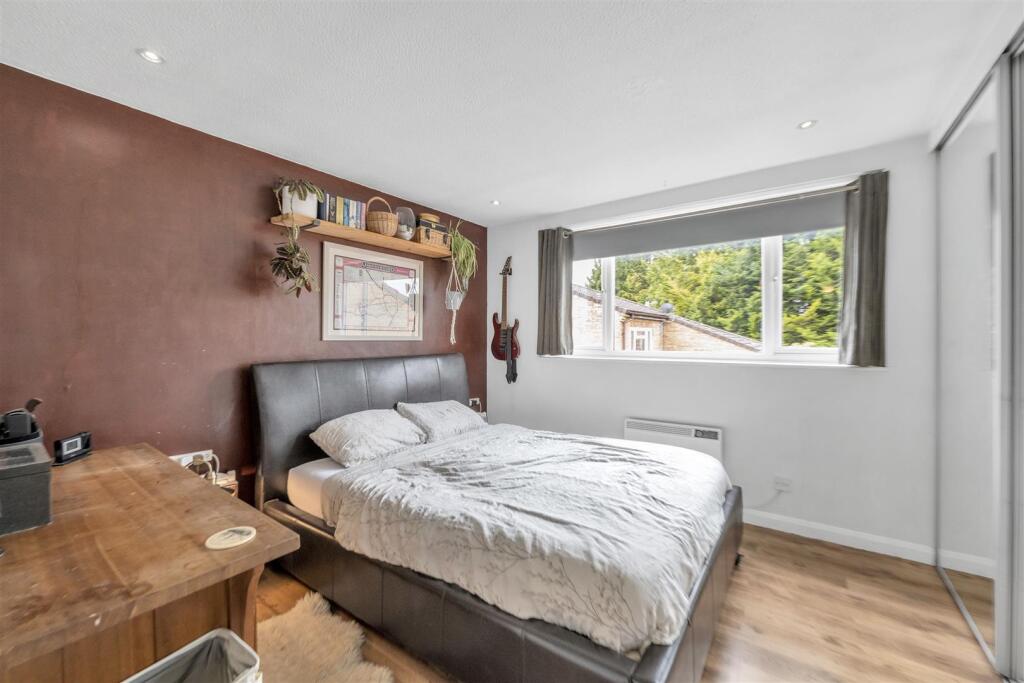 Additional image 7 of Barley Rise, Harpenden
