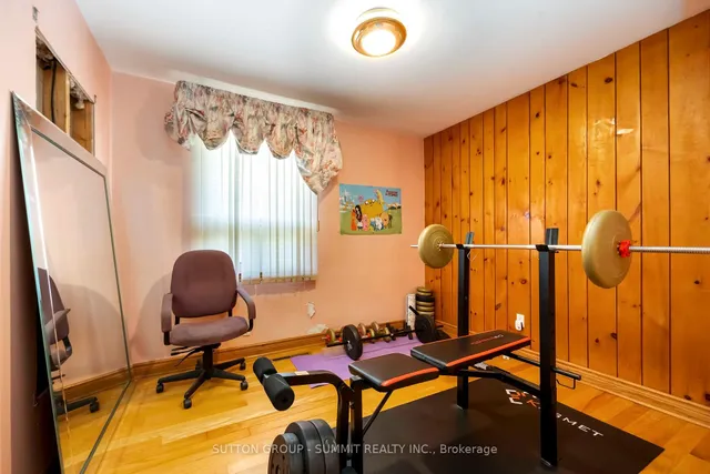 Additional image 25 of 1 DEVERELL Cres