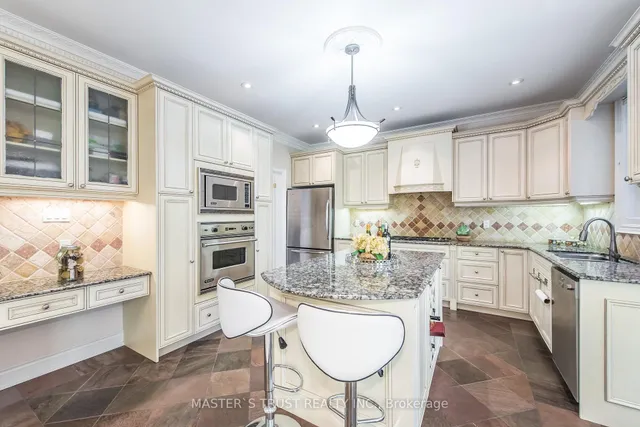 Additional image 15 of 242 Empress Ave