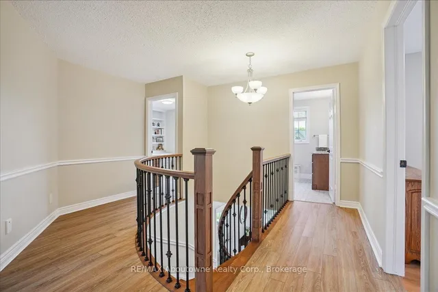 Additional image 22 of 559 Wallace St