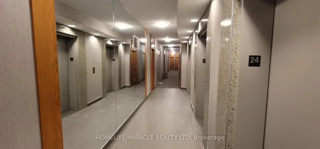 Additional image 7 of 219 Fort York Blvd Unit 2412