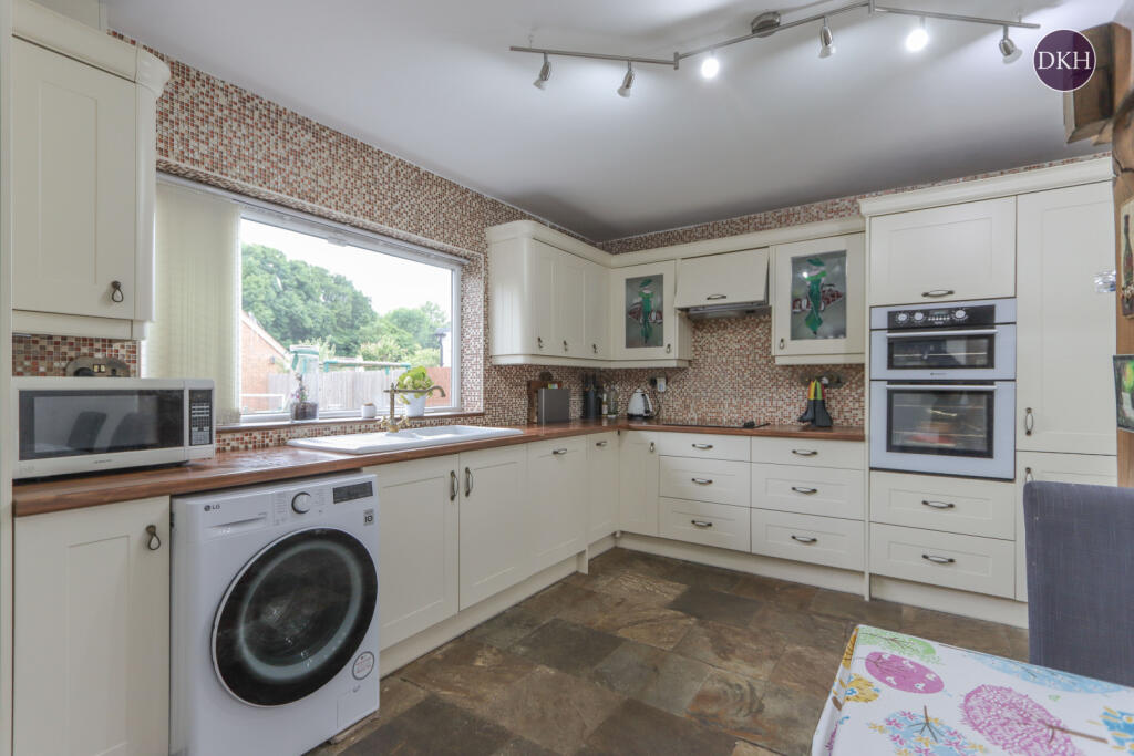 Additional image 8 of Mount Pleasant Lane, Bricket Wood