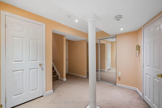 Additional image 27 of 29 Candlebrook Cres