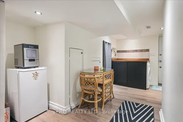 Additional image 30 of 2043 Davenport Rd