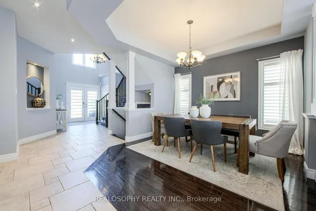 Additional image 10 of 24 Mona Lisa Crt