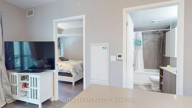 Additional image 39 of 31 Tippett Rd Unit 541