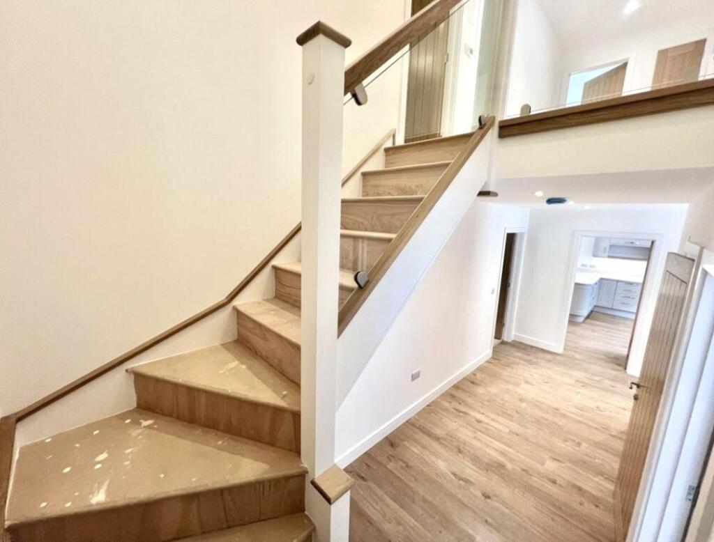 Additional image 6 of Shenley Lane, London Colney, St Albans, AL2