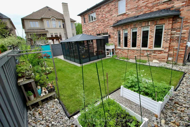 Additional image 42 of 39 Dalmeny Dr