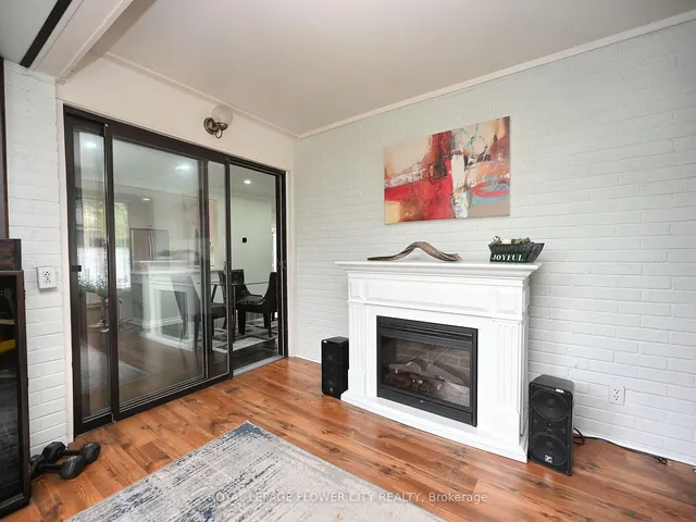 Additional image 24 of 2 Aintree Cres