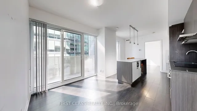 Additional image 3 of 100 Harbour St Unit 1210