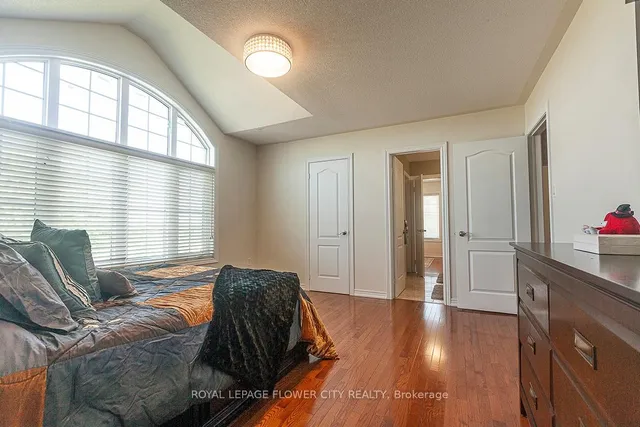 Additional image 42 of 2 Yellow Avens Blvd