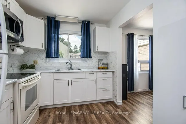 Additional image 18 of 634 Strasburg Rd Unit 3