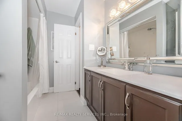 Additional image 24 of 2 Clay Brick Crt Unit 21