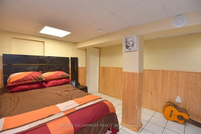 Additional image 34 of 73 Reno Ave