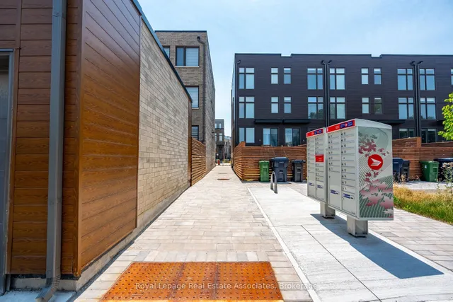 Additional image 48 of 120 Green Gardens Blvd