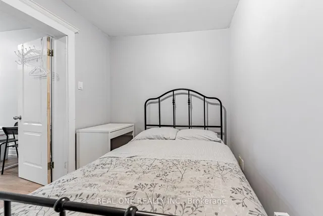 Additional image 20 of 97 Lippincott St