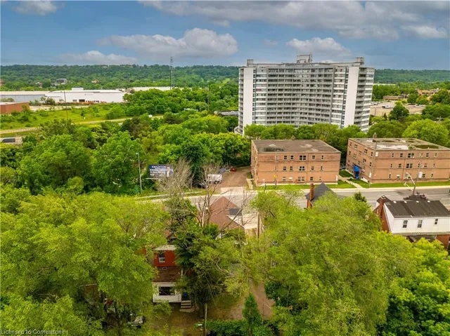 Additional image 45 of 738 King St