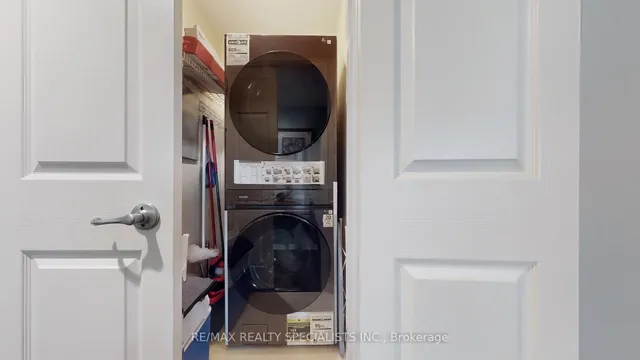 Additional image 28 of 45 Kingsbridge Garden Circ Unit 2008