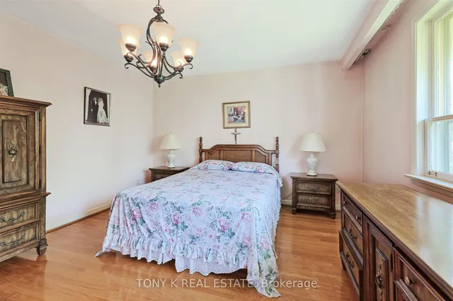 Additional image 5 of 90 Waterford Dr