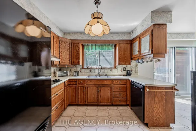 Additional image 14 of 53 Stanland Dr