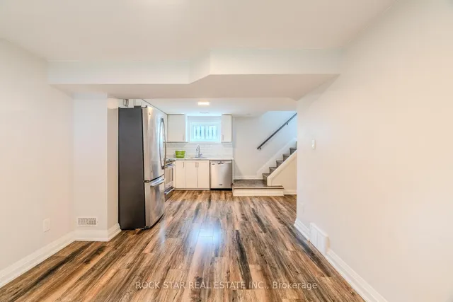 Additional image 22 of 14 Cheryl Ave