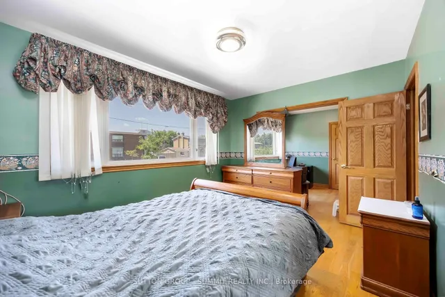 Additional image 19 of 1 DEVERELL Cres