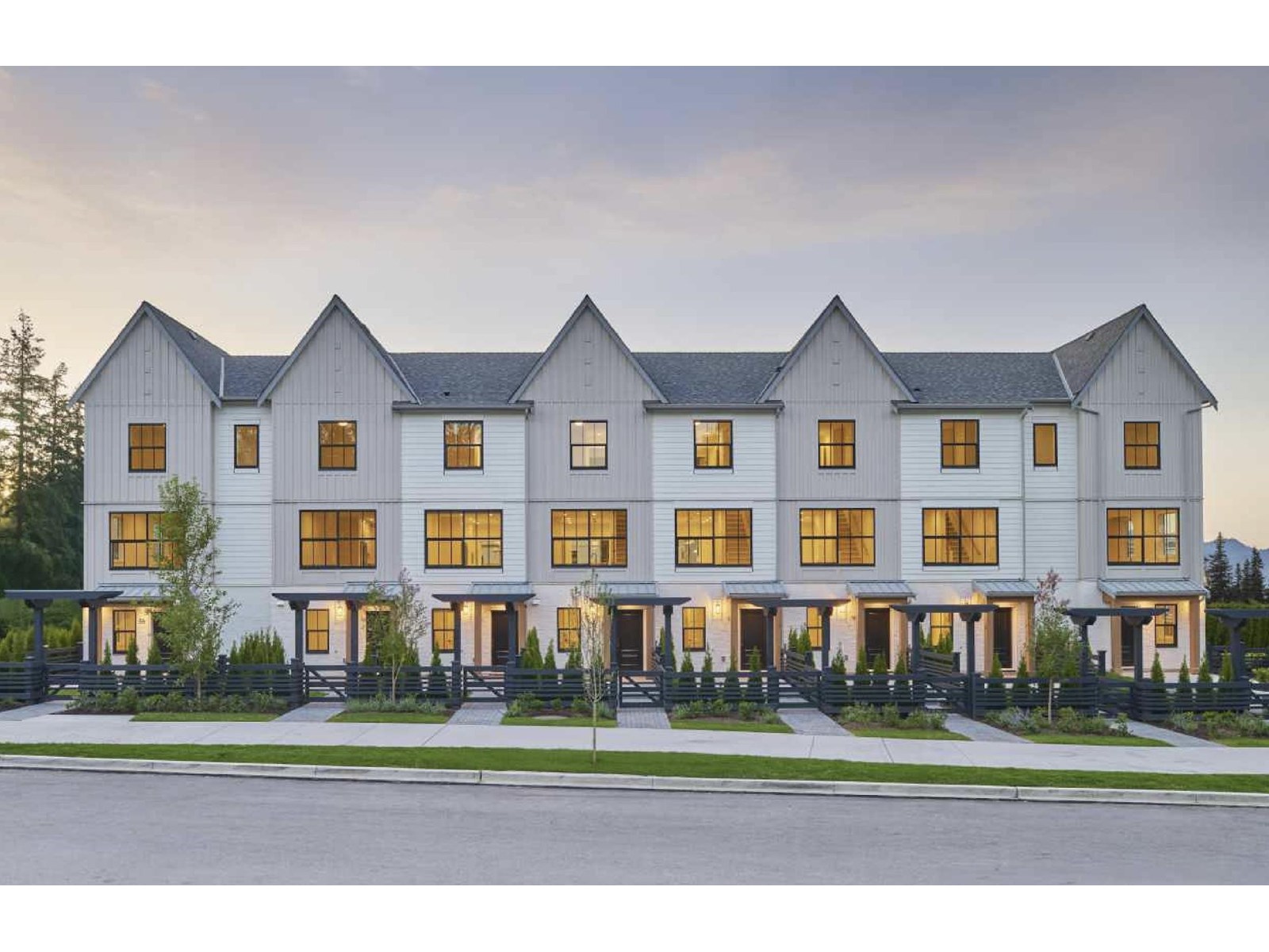 17 20329 80 AVENUE|Langley, British Columbia V2Y3Y7