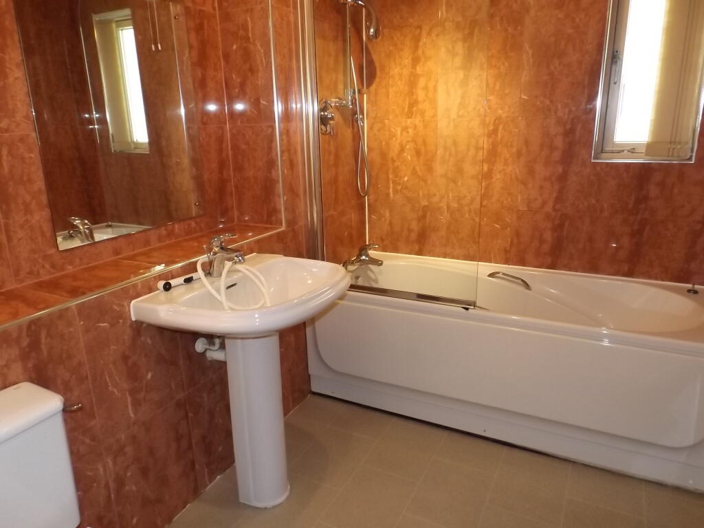 Additional image 6 of Royal Arch Apartments