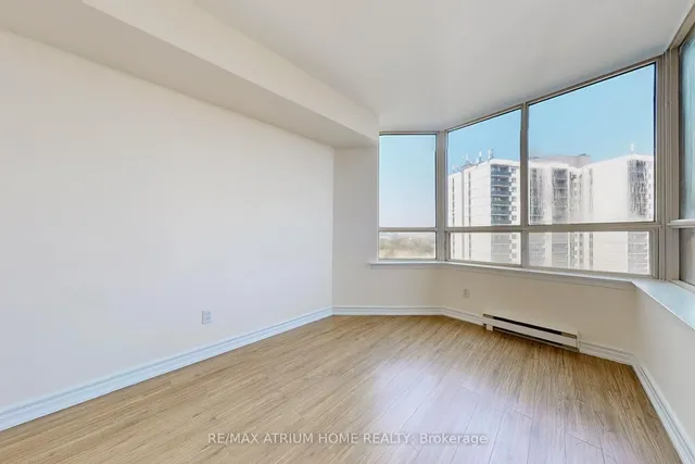 Additional image 19 of 175 Bamburgh Circ Unit #1411