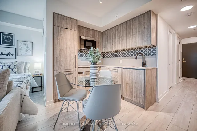 Additional image 18 of 1200 Dundas St Unit 407